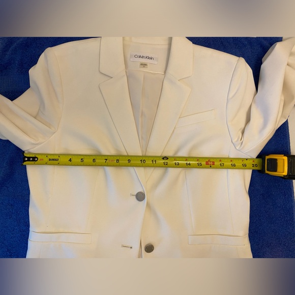 Calvin Klein White Blazer - Picture 6 of 6